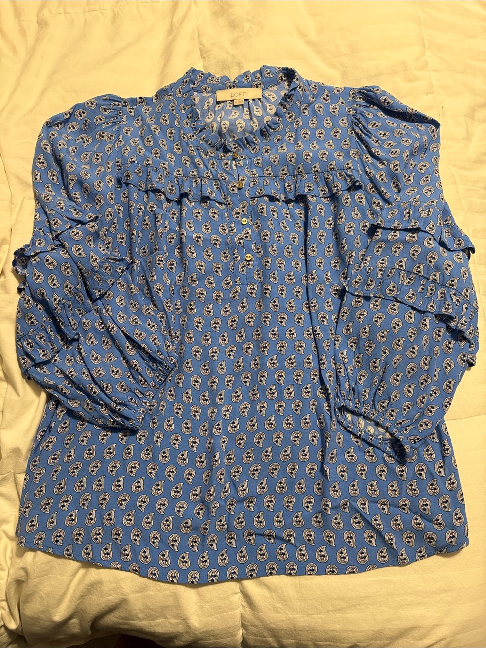 LOFT - Blue Paisley Ruffle-Trim Blouse - Medium
